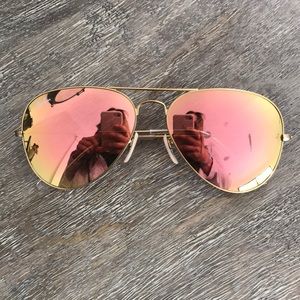 Brand new Ray-Ban rose gold aviators